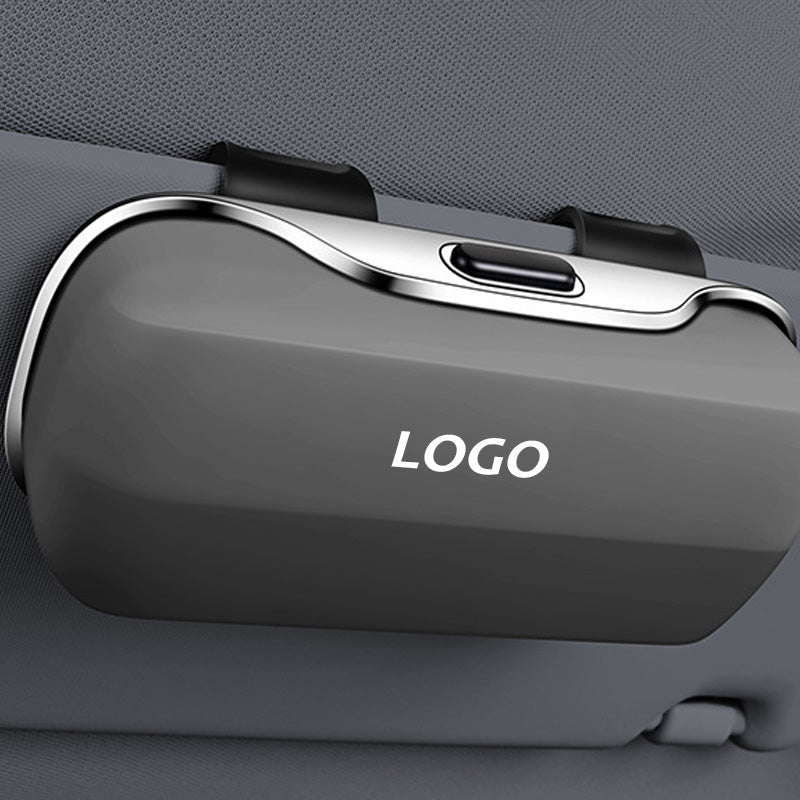 Monikäyttöinen auton aurinkolasit tapauksessa