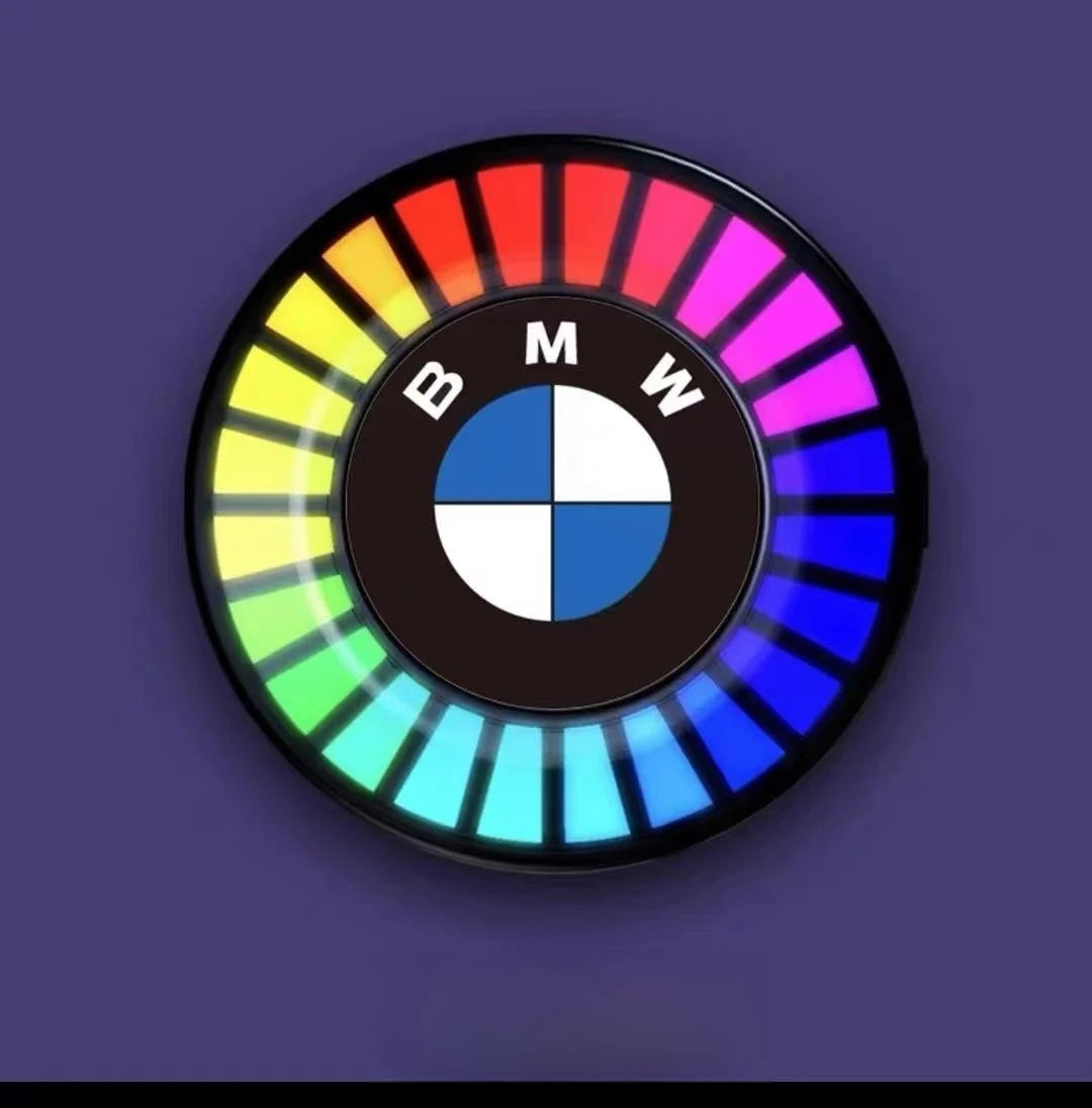 Lampe de voiture LED à rythme musical avec logo (avec diffuseur d'arômes)